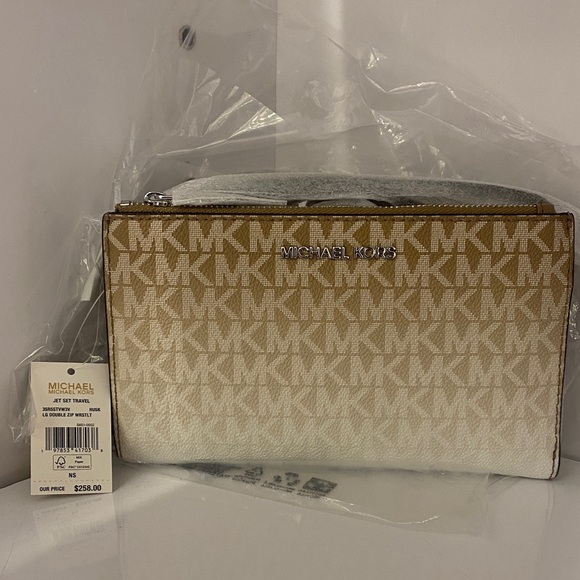 Michael Kors Brown and Cream Logo Clutch - Picture 1 of 4